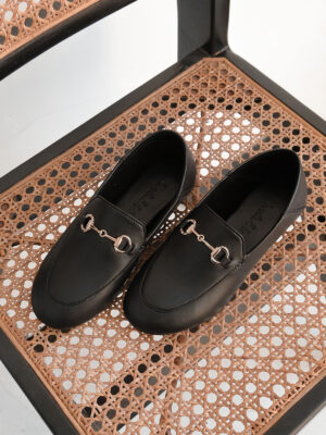 la vita e bella boston sepatu wanita loafer with metal buckle lv 6504