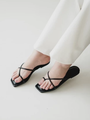 la vita e bella cora sandal flat jepit wanita model tali empuk [lx 511]