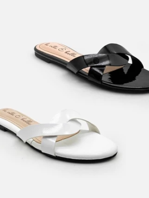  upper: velvet suede lining: comfortable smooth lining type: cap toe pumps insole: cushioning pillow footbed outsole: rubber heel: block heel 5 cm
