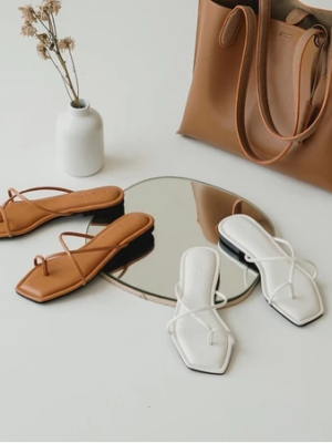 la vita e bella cora sandal flat jepit wanita model tali empuk [lx 511]